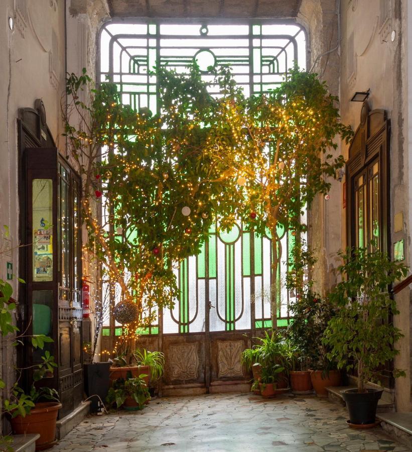 نابولي B&B Residenza Via Dei Mille المظهر الخارجي الصورة