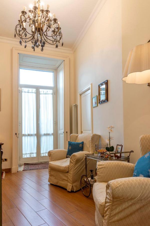 نابولي B&B Residenza Via Dei Mille المظهر الخارجي الصورة