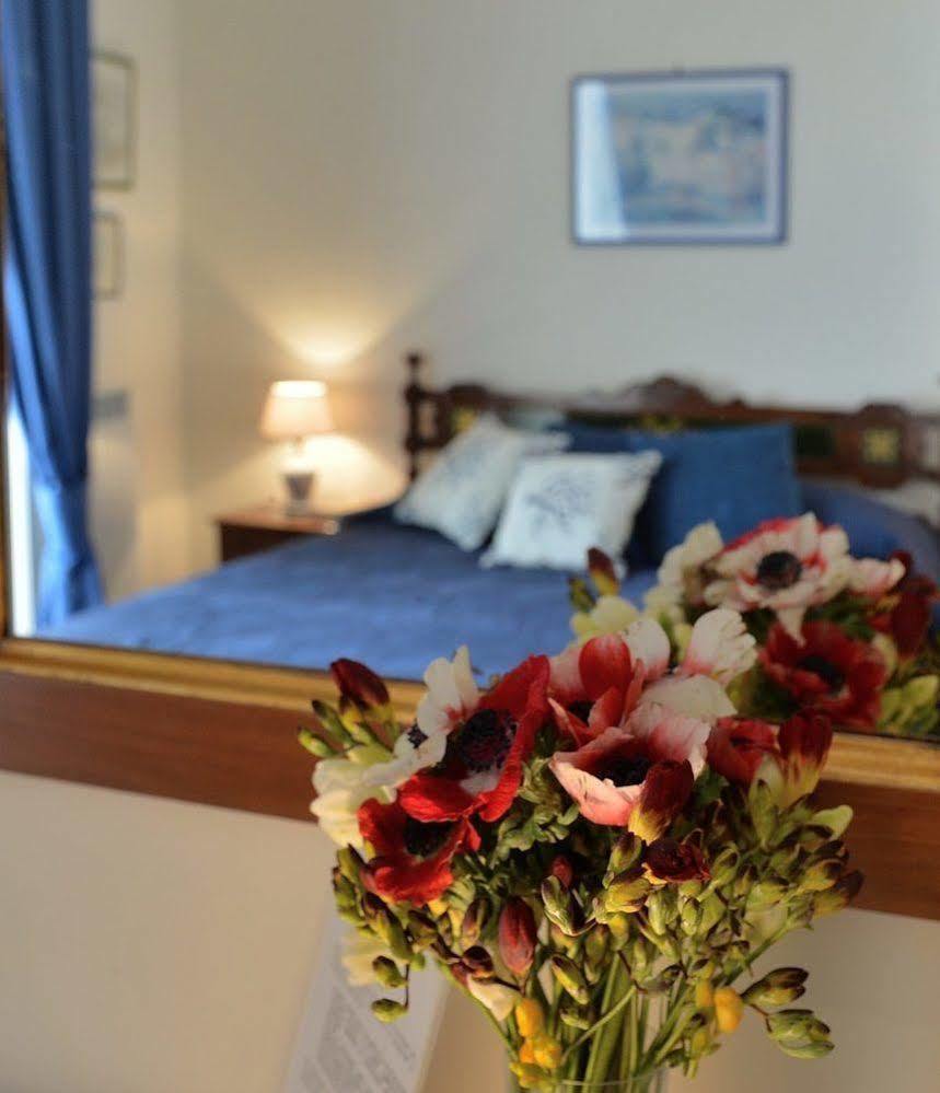 نابولي B&B Residenza Via Dei Mille المظهر الخارجي الصورة